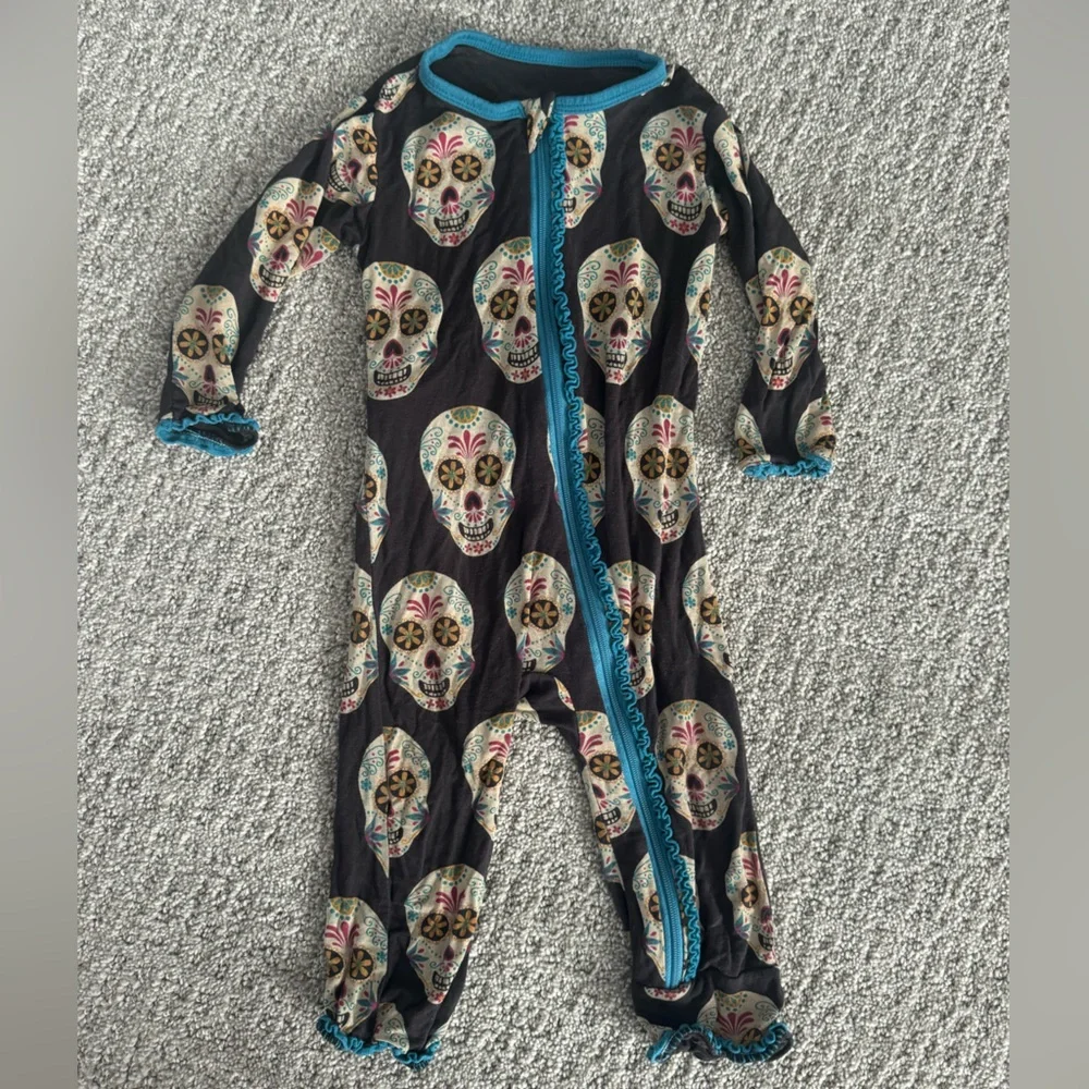 Kickee Pants onesie Skull Print baby One Piece Pajama skulls Halloween muertos